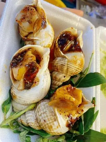 Hình ảnh Ốc bulot nướng sa tế