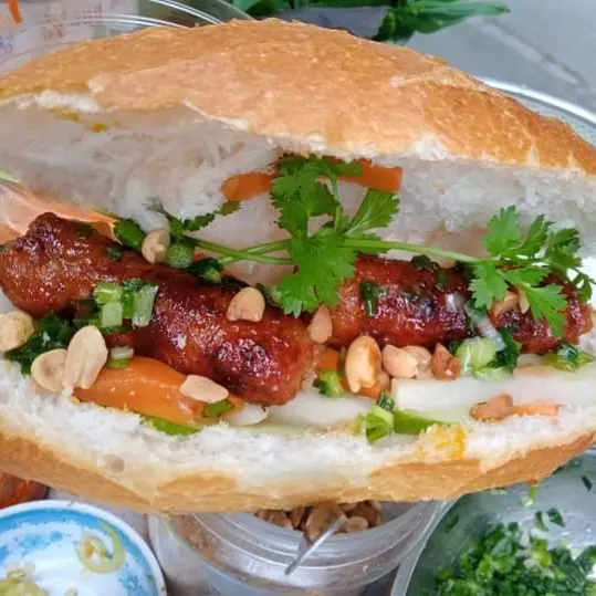 Hình ảnh Bánh mì thịt nướng