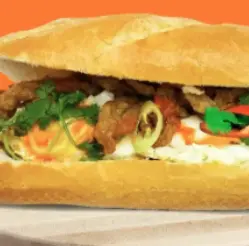 Hình ảnh Bánh mì chả cá - trứng