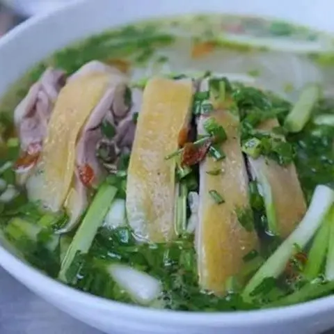 Hình ảnh Bún măng đùi gà