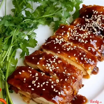 Hình ảnh Vịt quay sốt me