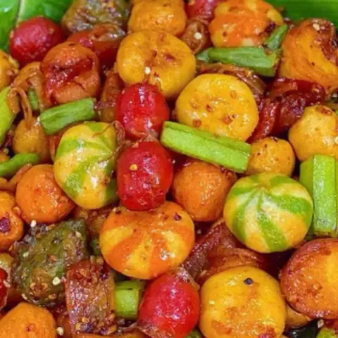 Hình ảnh Viên chiên đủ loại mắm tỏi