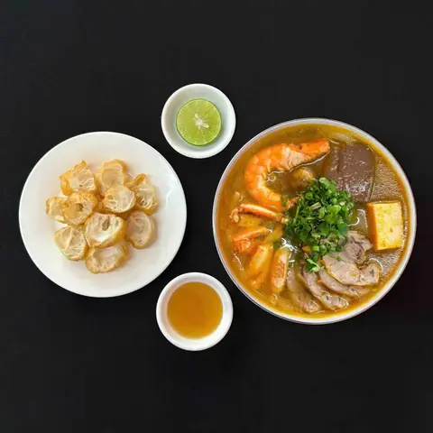 Hình ảnh Bánh canh Cua-Tôm-Thịt