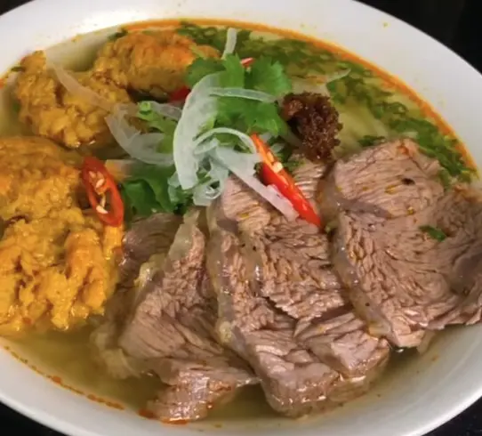 Hình ảnh Bún bò chả