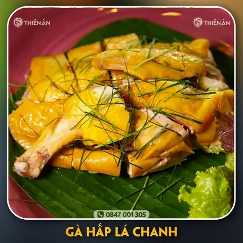Hình ảnh Gà hấp lá chanh