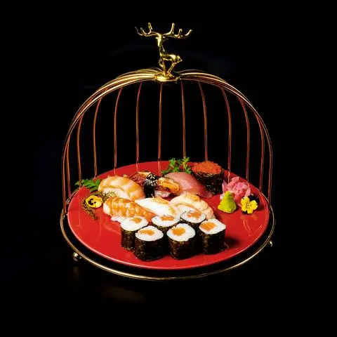 Hình ảnh Set cơm cuộn đặc biệt - premier mixed sushi platter - mo02