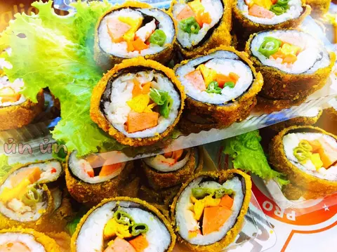 Hình ảnh Kimbap chiên sốt đặc biệt phần vừa