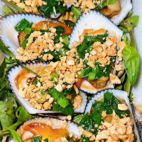Hình ảnh Sò lông nướng mỡ hành