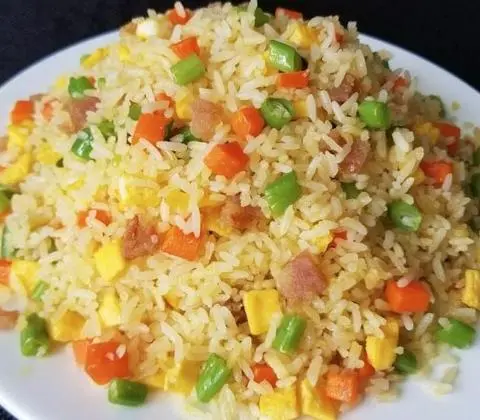 Hình ảnh Cơm chiên dương châu