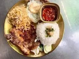 Hình ảnh Cơm tấm sườn bì