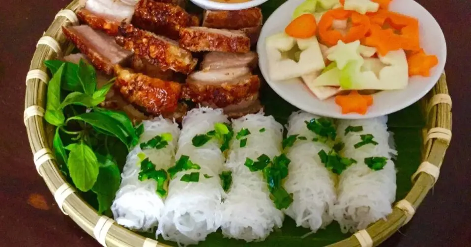 Hình ảnh Bánh hỏi heo quay
