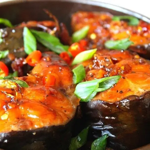 Hình ảnh Cá hú kho tiêu 