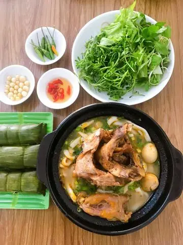 Hình ảnh Bánh canh đầu- lòng cá- thịt cá