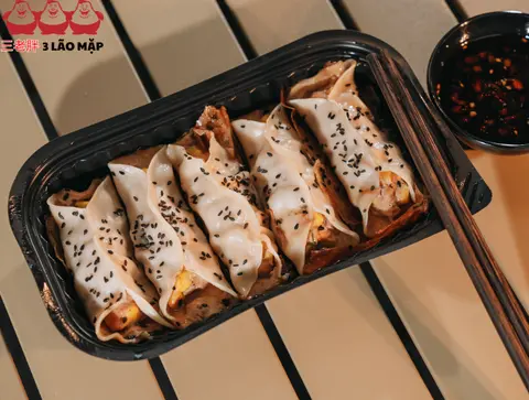 Hình ảnh 锅贴韭菜-Guotie Sủi Cảo Chiên Đặc Biệt nhân heo hẹ