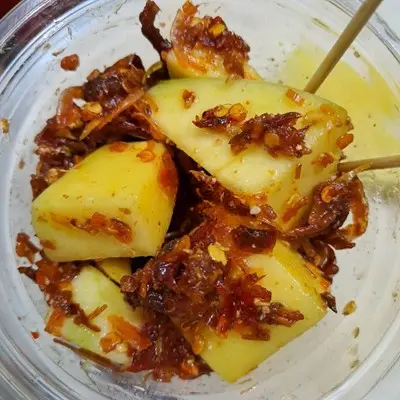 Hình ảnh Xoài lắc khô bò vụn ngon