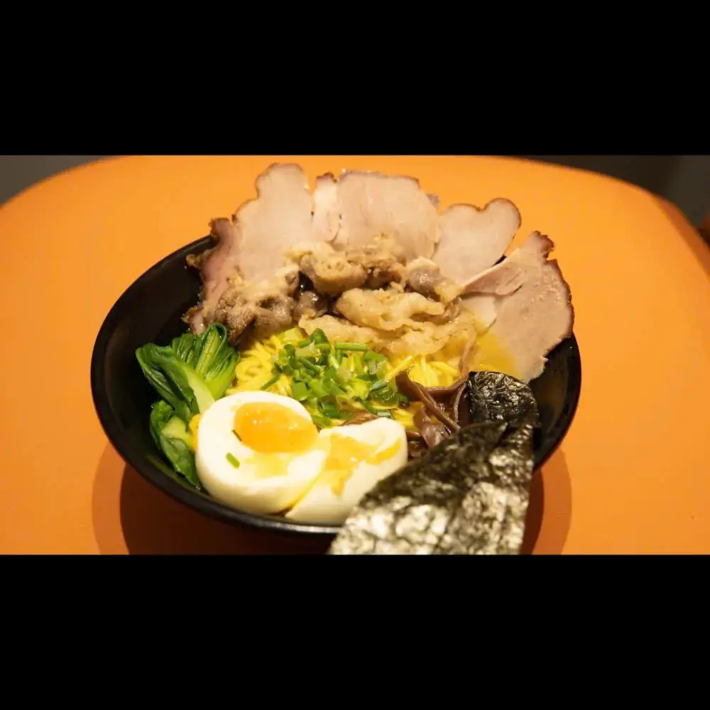 Hình ảnh Tonkotsu ramen đặc biệt - Mì ramen đặc biệt