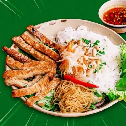 Hình ảnh Bún thịt nướng chay đầy đủ
