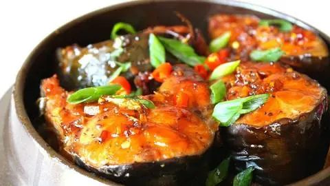 Hình ảnh Cơm cá hú kho