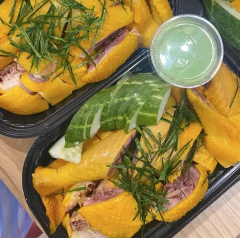 Hình ảnh Gà ủ muối -  nữa con