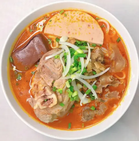 Hình ảnh Bún giò heo