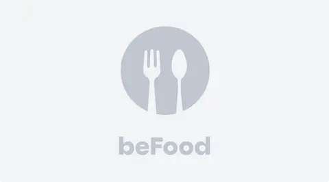 Hình ảnh Bánh mì que pate - chà bông - chả lụa