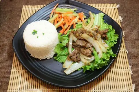 Hình ảnh Cơm bò xào
