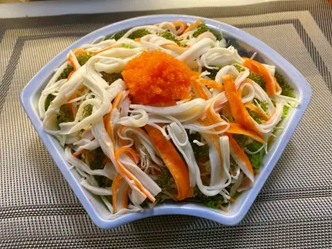 Hình ảnh Salad Thanh Cua