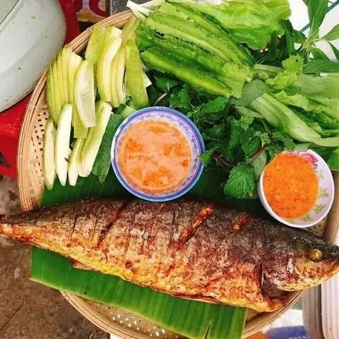 Hình ảnh Cá cam nướng muối ớt