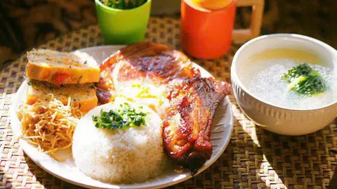 Hình ảnh Cơm sườn bì chả