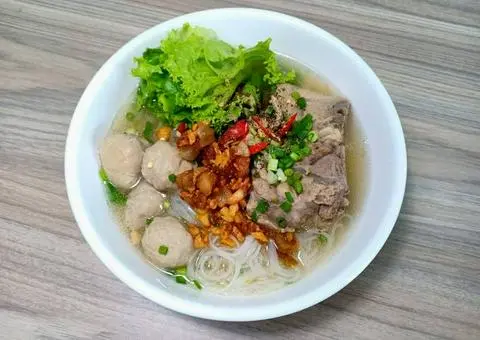 Hình ảnh Hủ tiếu xương - bò viên