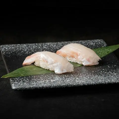Hình ảnh Nigiri cá vược Nhật - 2 miếng