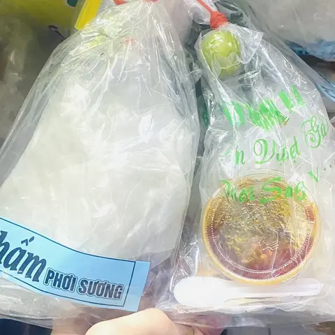 Hình ảnh Bánh phơi sương chấm