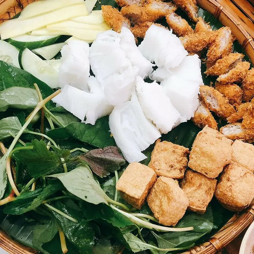 Hình ảnh Bún đậu nem chua rán