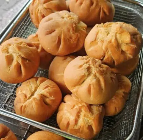 Hình ảnh Bánh bao chiên 2 trứng