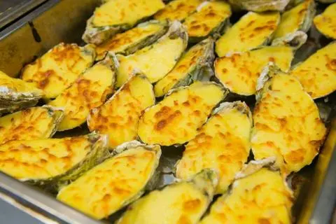 Hình ảnh Combo 5 hàu nướng phô mai