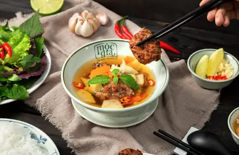 Hình ảnh Bún Trộn Thịt Nướng