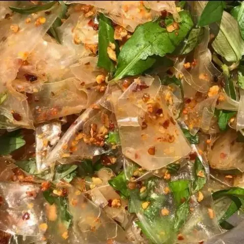 Hình ảnh Bánh tráng trộn muối tỏi tắc - cay