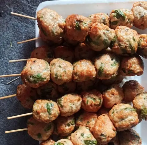 Hình ảnh Chả cá đậu đũa