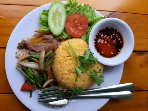 Hình ảnh Cơm xào bò xào