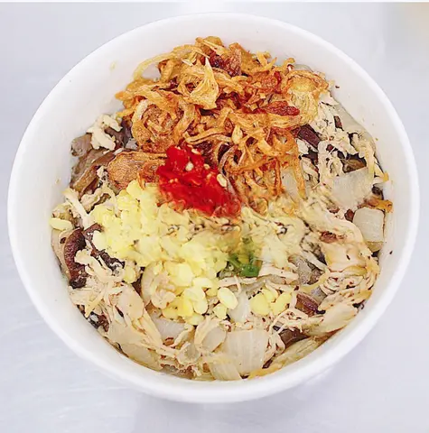 Hình ảnh Bánh đúc nóng nhân gà xé - nấm