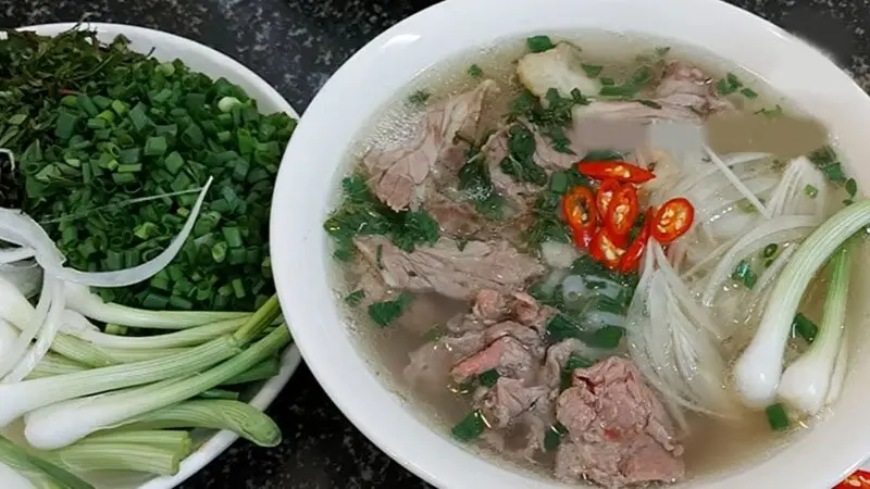 Hình ảnh Phở bò tài