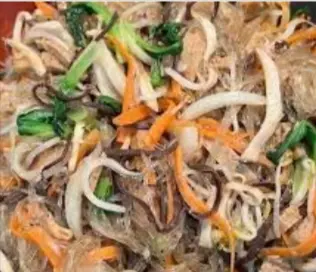 Hình ảnh Miến xào chay