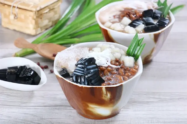 Hình ảnh Chè đậu đỏ thạch sương sáo