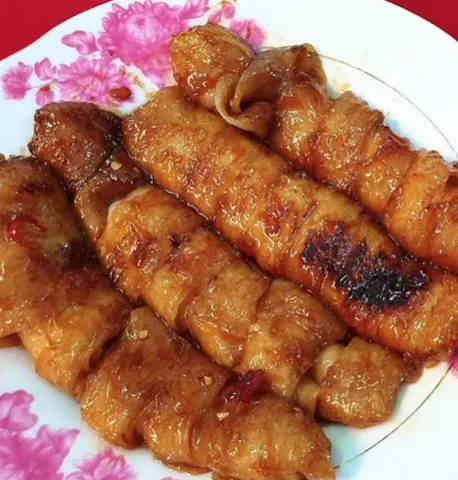 Hình ảnh Phá lấu - ruột heo chay - 1 cây