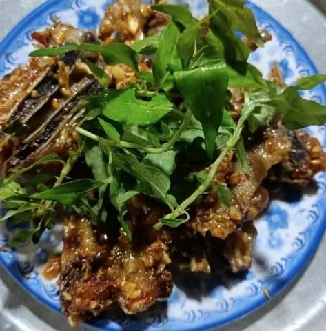 Hình ảnh Ếch xào sả ớt