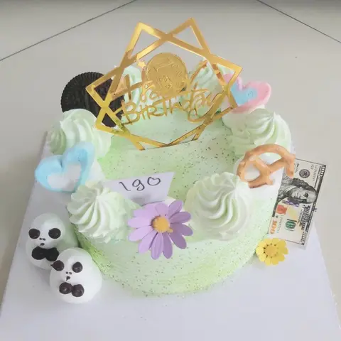 Hình ảnh Bánh kem vị matcha cỡ 12cm