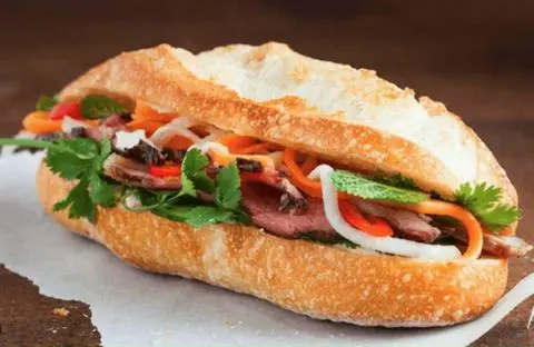 Hình ảnh Bánh mì đặc biệt