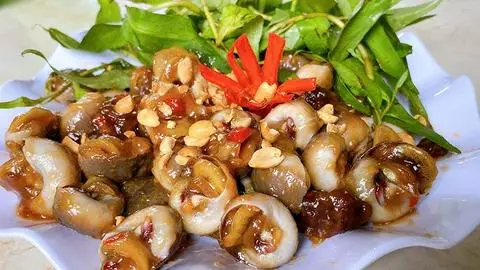 Hình ảnh Ốc mỡ xào me
