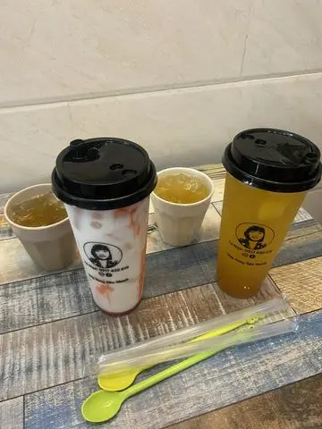 Hình ảnh Sữa tươi vị dâu