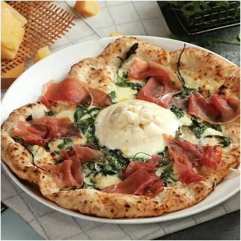 Hình ảnh Grilled burrata parma ham pizza